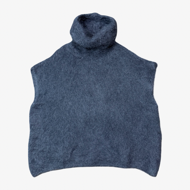 Poncho Amber