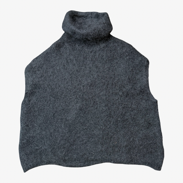 Poncho Amber